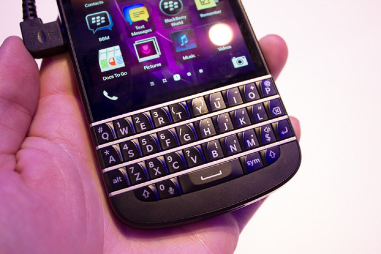 Report Blackberry To Cut Up To 40 Percent Of Employees Hitbsecnews