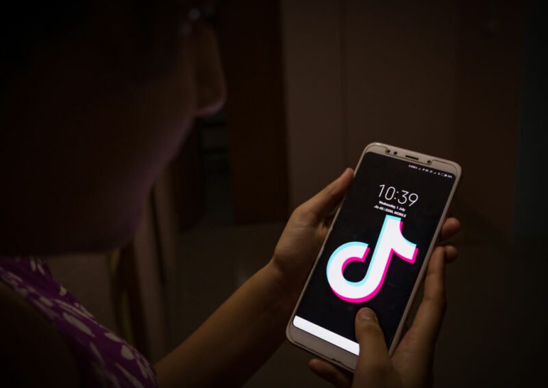 it-s-time-to-get-real-about-tiktok-s-risks-hitbsecnews