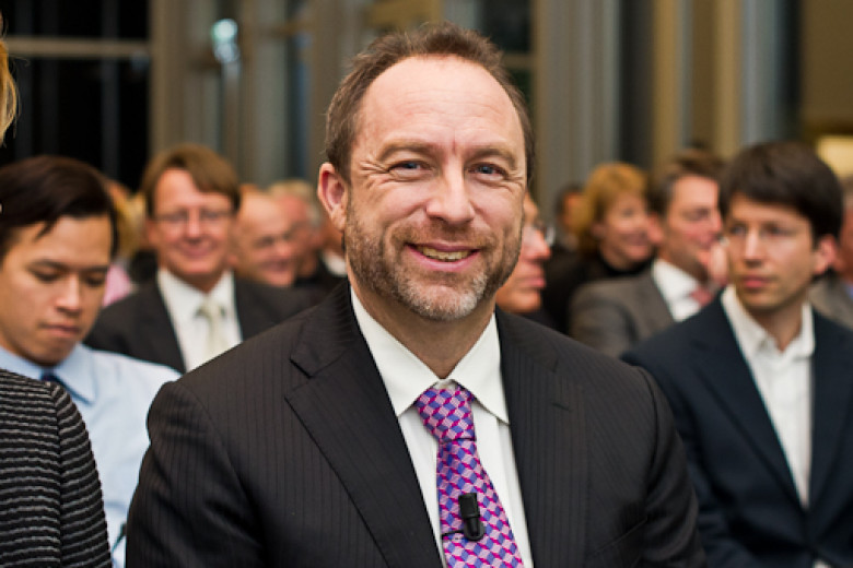 http://en.wikipedia.org/wiki/Jimmy_Wales