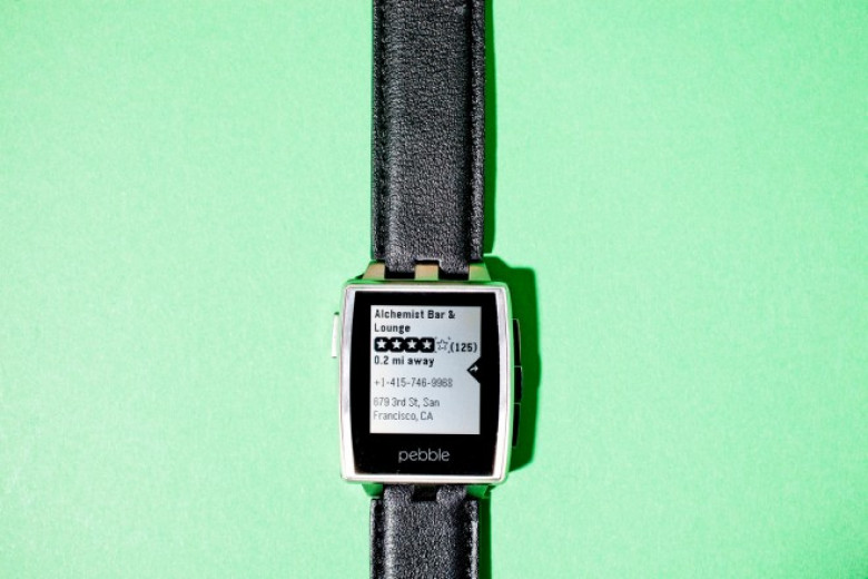 http://www.wired.com/images_blogs/gadgetlab/2014/01/20140127-PEBBLE-WATCH-NEW-0151-660x440.jpg