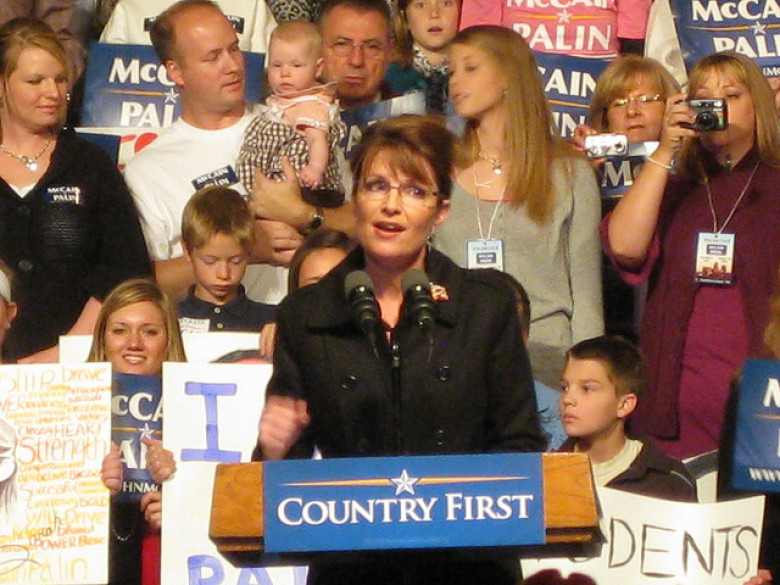 http://www.flickr.com/photos/iowapolitics/2972947098/