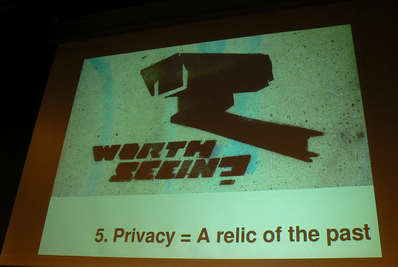 http://www.flickr.com/photos/leolumix/3583268858/