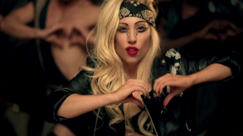 http://ladygaga.wikia.com/wiki/File:Lady_Gaga_-_Judas_159.jpg