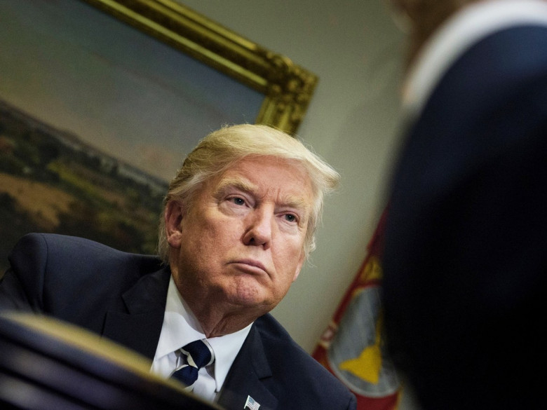 https://media.wired.com/photos/59a6019ca854a11a38d159ab/master/w_1164,c_limit/Trump-TopArt-633190874.jpg