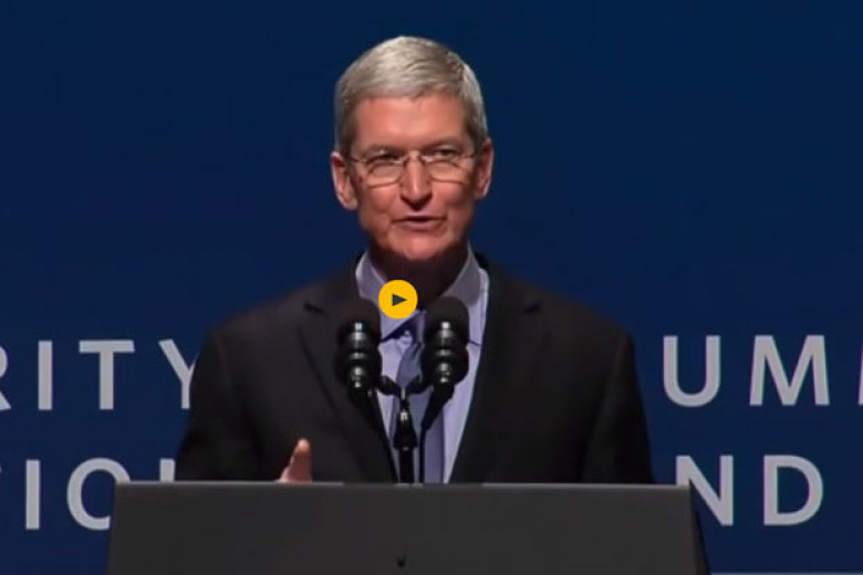 http://images.techhive.com/images/article/2015/02/apple-ceo-tim-cook-talking-privacy-at-cybersecurity-summit-100568388-primary.idge.jpg