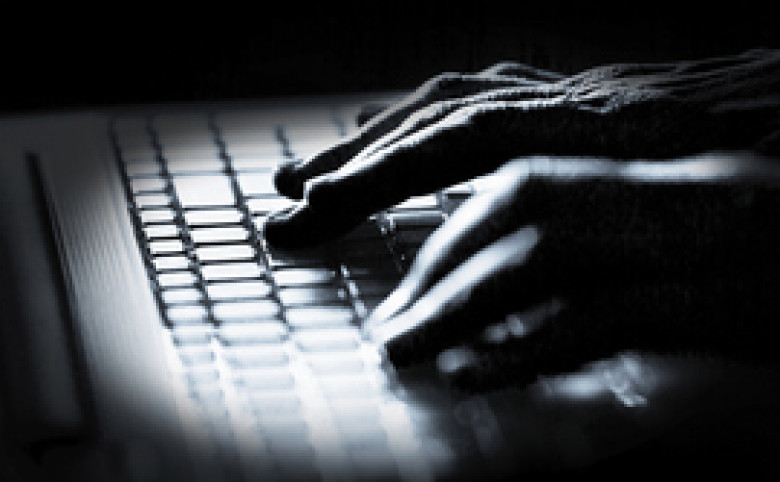 http://www.theinquirer.net/IMG/493/302493/dangerous-fingers-hacking-270x167.jpg?1443461397