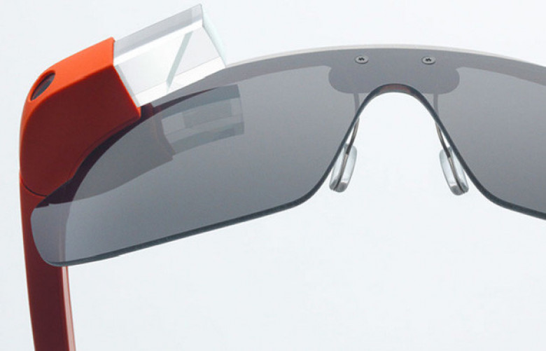 http://www.neowin.net/images/uploaded/google%20glass%20fake.jpg