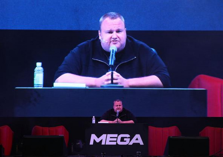 http://www.techweekeurope.co.uk/wp-content/uploads/2013/01/kim-dotcom-continues-internet-crusade-with-new-super-private-mega-website_h.jpg