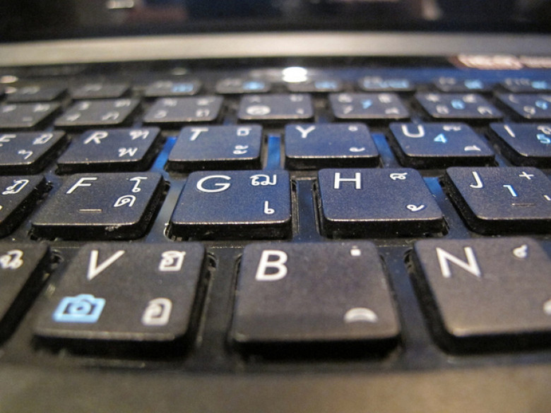 http://static.arstechnica.net/assets/2012/02/laptop_keyboard-4f4ebe3-intro-thumb