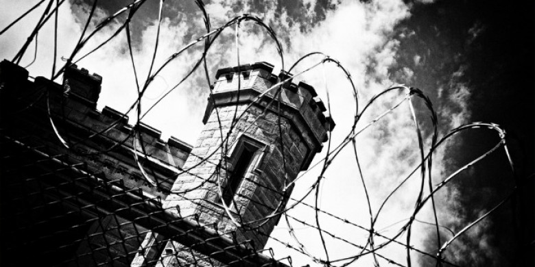 http://innovationinsights.wired.com/insights/wp-content/uploads/2012/12/lockdown_660.jpg