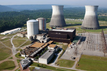https://pl.wikipedia.org/wiki/Plik:Bellefonte_Nuclear_Power_Plant.jpg