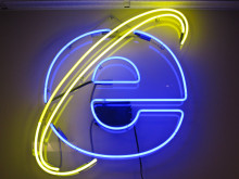 http://www.flickr.com/photos/ieteam/2631894924/