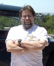 http://en.wikipedia.org/wiki/Steve_Wozniak