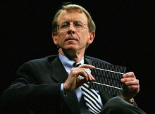 http://cdn.thedroidguy.com/wp-content/uploads/2013/03/John-Doerr.jpg