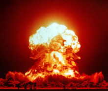 http://cdn.arstechnica.net/wp-content/uploads/2015/11/Operation_Upshot-Knothole_-_Badger_001.jpg