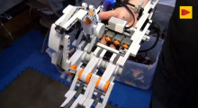 http://o.aolcdn.com/hss/storage/midas/5f372f5f1a18889c355a3840c9a6cc0/200565963/lego-arm01.jpg