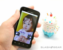 http://cdn.slashgear.com/wp-content/uploads/2012/03/motorola-atrix-4g.jpg