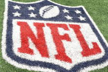 http://cdn.bgr.com/2016/12/nflllll.png?w=952&h=634&crop=1