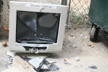 Credit: Arstechnica http://cdn.arstechnica.net/wp-content/uploads/2013/07/smashed-monitor.jpg